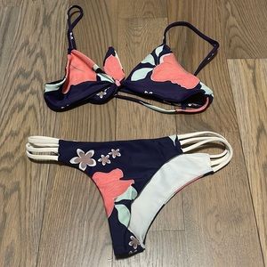 Aila blue swimsuit bikini